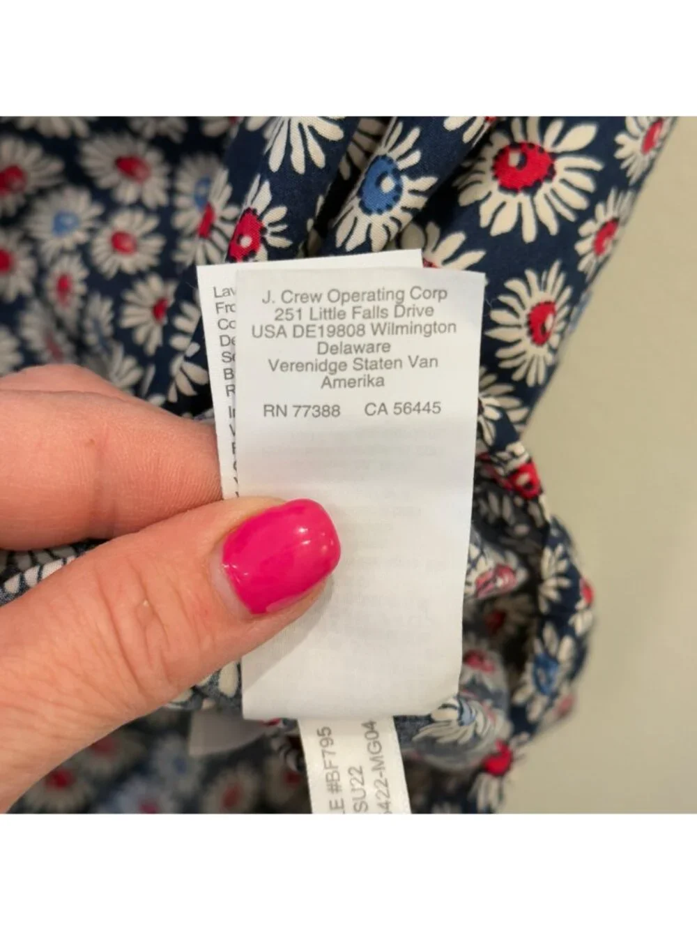 J Crew Men’s Classic Organic Cotton Button Down Preppy Floral Shirt Large